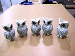 breakable owl vases